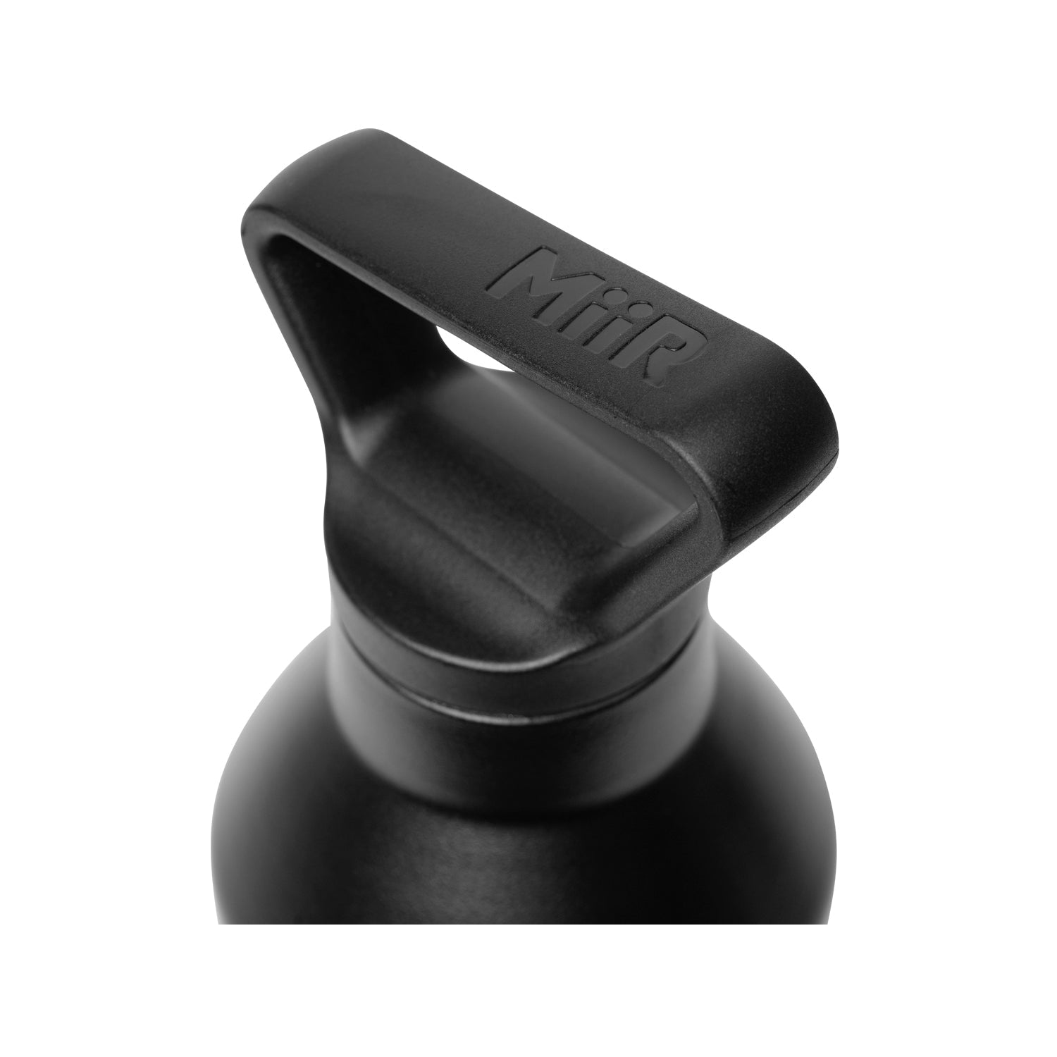 23oz-vacuum-insulated-bottle-l9 Narrow_Mouth_Black_Studio_1020_402286_45Deg_2__402286__NMB1SV23002_1.jpg