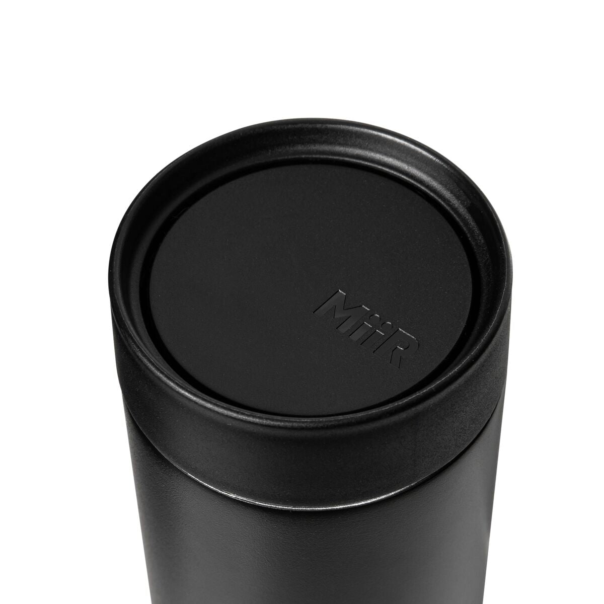 360-lid-l4 WebPDP-360_Lid_Black_X2Studio__3602PNWM002_Closeup_Closed.jpg