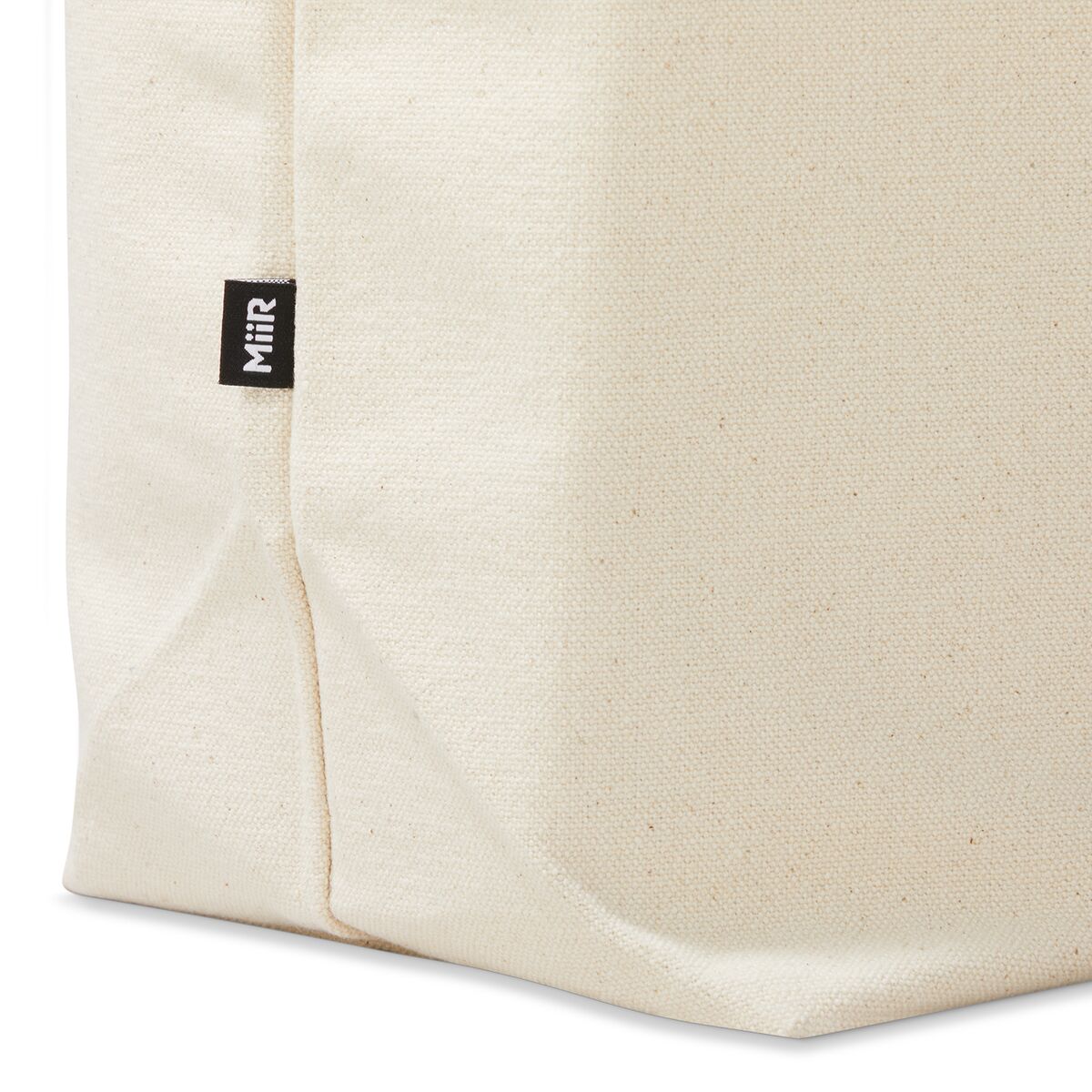 everyday-canvas-tote-u9 WebPDP-Everyday_Canvas_Tote_Studio__TOT001_Detail__TOT001223OS.jpg