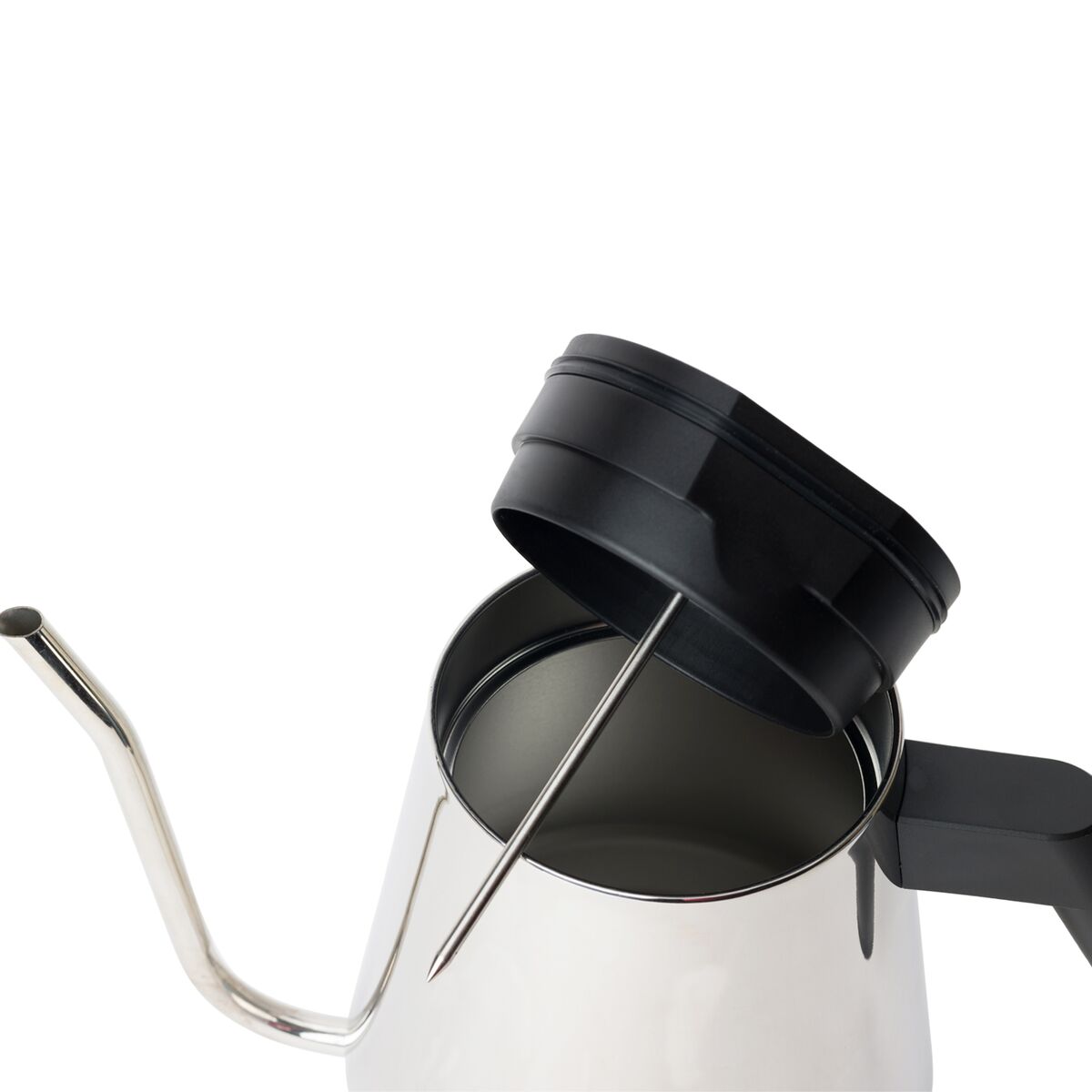 new-standard-pour-over-kettle-a2 WebPDP-Pour_Over_Kettle_Polished_Studio_0222_45_Deg_Thermometercopy__POK1SNOS005.jpg